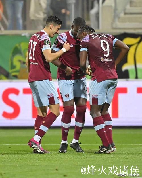 维拉3-2逆转西汉姆联,罗杰斯双响,马夫罗帕诺斯送乌龙 维拉3-2逆转西汉姆联,罗杰斯双响,马夫罗帕诺斯送乌龙