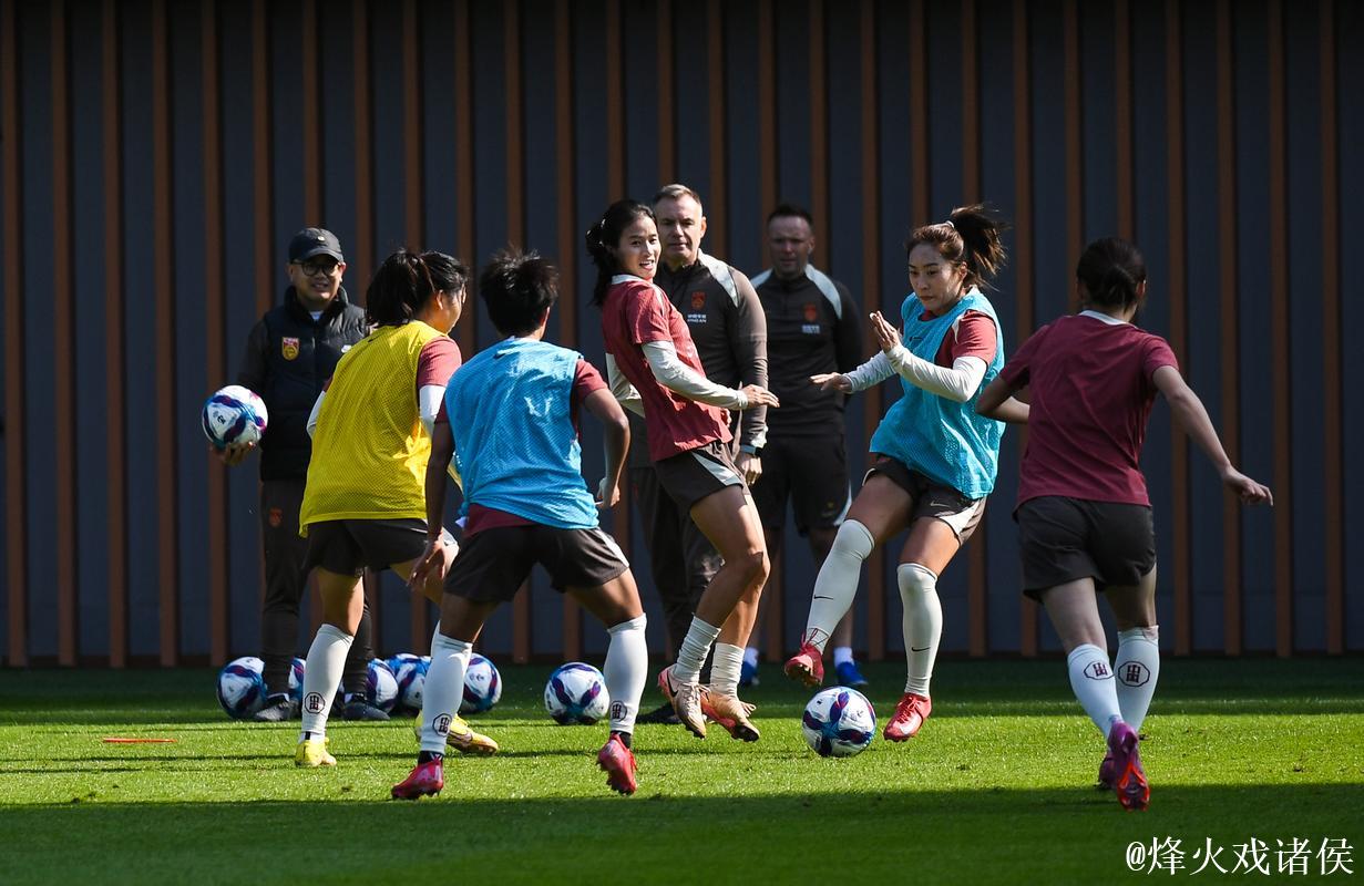 中国女足深圳集训 重塑信心备战亚洲杯