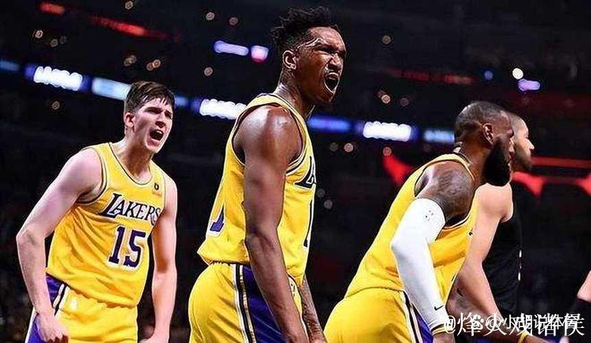 近两战轰41+11!蒙克带队连胜湖人火箭 近两战轰41+11!蒙克带队连胜湖人火箭